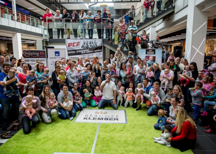 Preteky lezúňov v nákupnom centre OC MAX Trenčín - fotografia č. 1