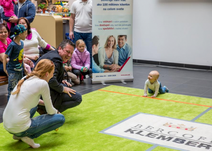 Preteky lezúňov v nákupnom centre OC MAX Trenčín - fotografia č. 1