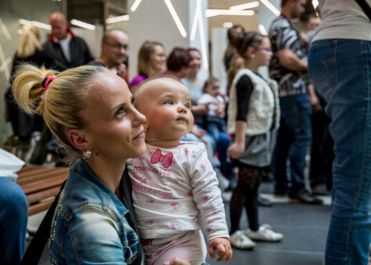 Preteky lezúňov v nákupnom centre OC MAX Trenčín - fotografia č. 1