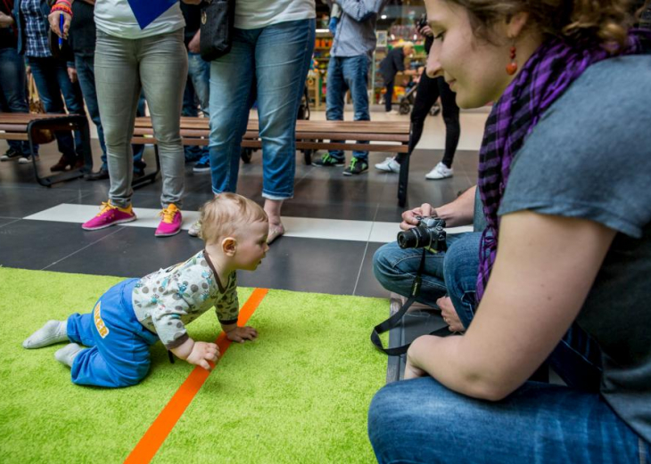 Preteky lezúňov v nákupnom centre OC MAX Trenčín - fotografia č. 1