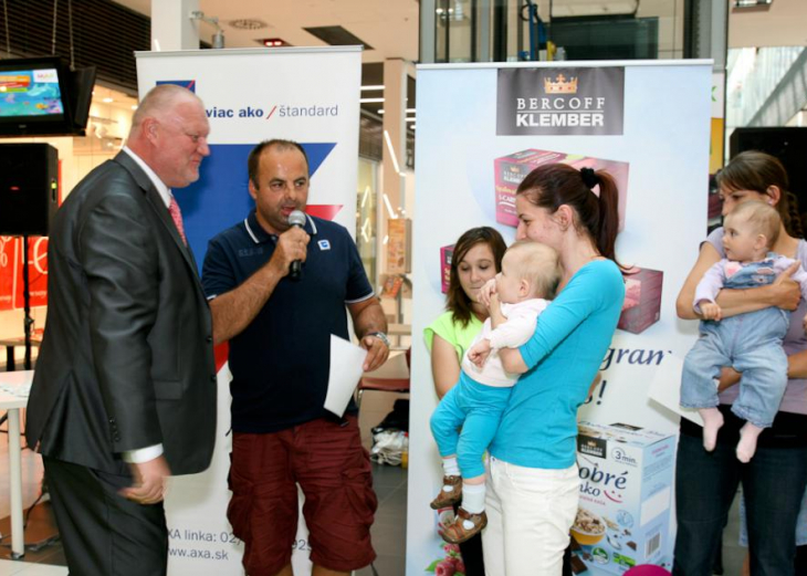 Preteky lezúňov v nákupnom centre OC MAX Trenčín - fotografia č. 1