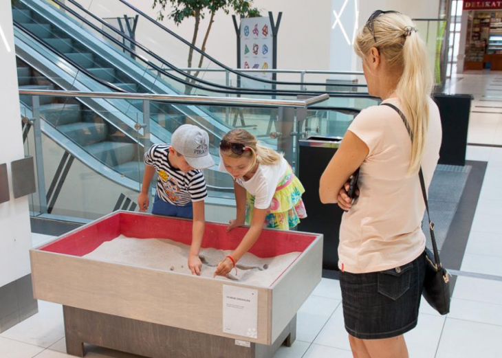 VÝSTAVA IQLANDIA v nákupnom centre OC MAX Trenčín - fotografia č. 1